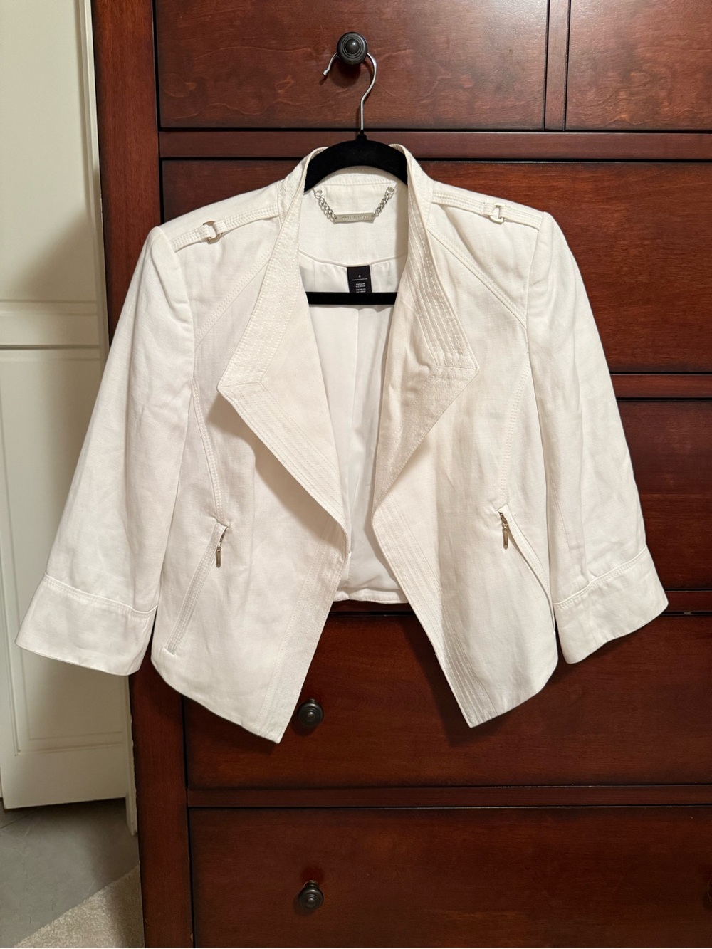 White House Black Market Off-White Cropped Blazer Jacket